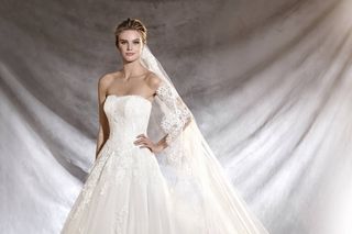 Pronovias