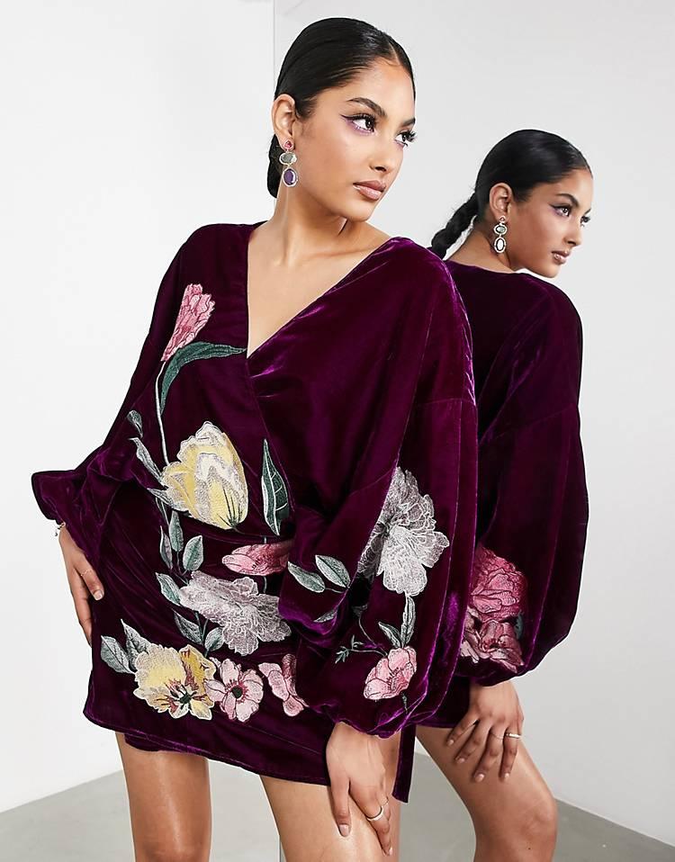 vestido de fiesta corto rojo en terciopelo