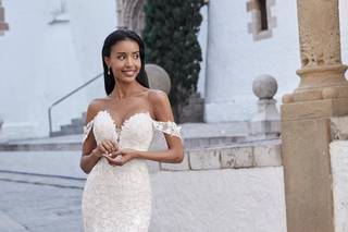 vestidos de novia con hombros descubiertos corte sirena