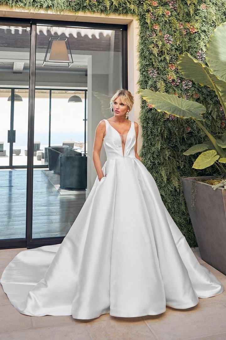 Casablanca Bridal