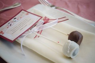 servilleta para matrimonio con cake pop