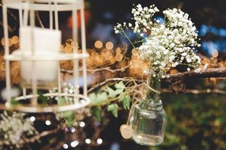 arreglos florales de boda sencillos con flores pequeñas