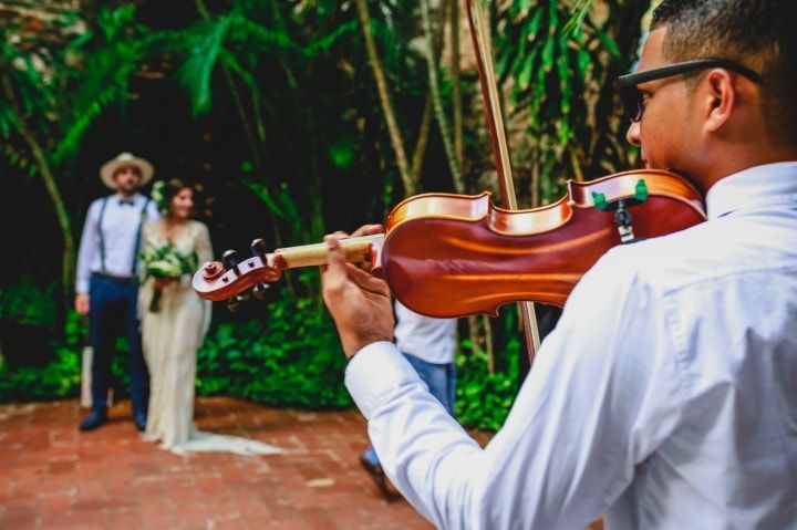 Música de violín para matrimonio: una buena idea para amenizar