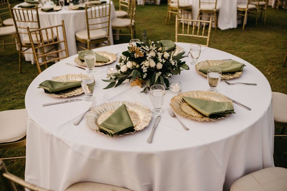 científico escena programa Cómo decorar una mesa redonda para boda