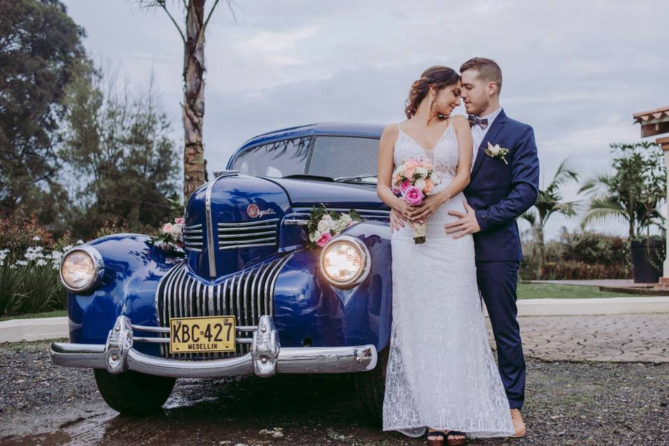 Decoración original para el carros de boda 