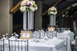 centros de mesa para boda con velas