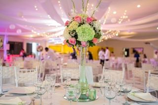 centros de mesa para matrimonio con botellas