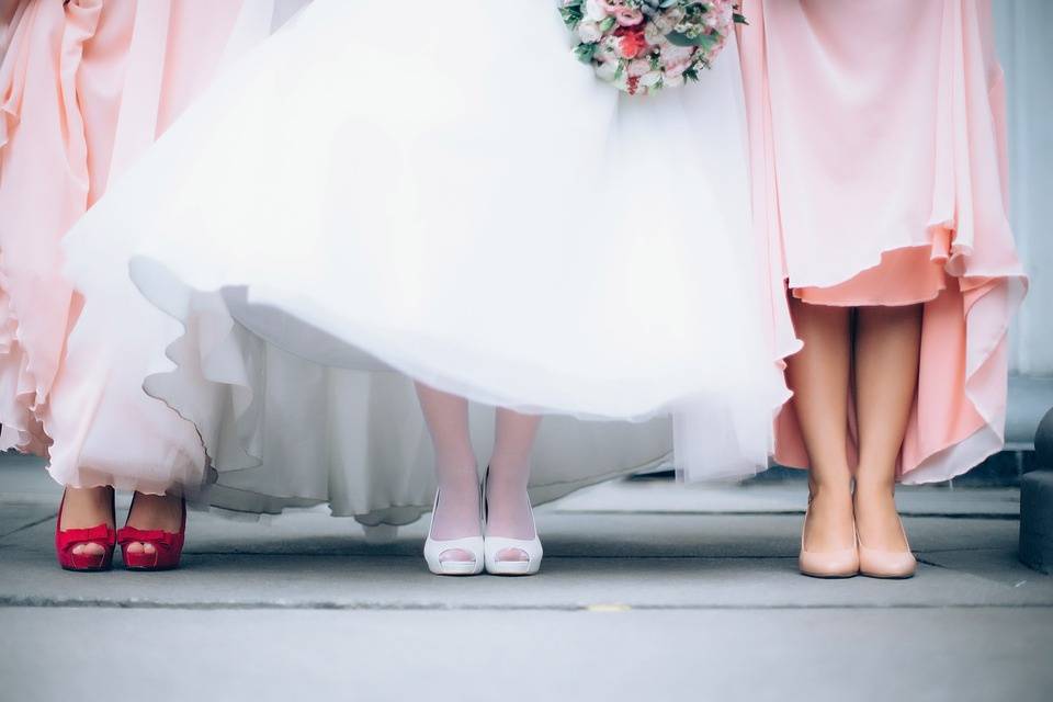 ¿Cómo elegir los zapatos para damas de honor? 8 cosas a tener en cuenta antes de comprarlos