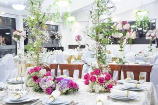 centros de mesa para boda con flores y plantas