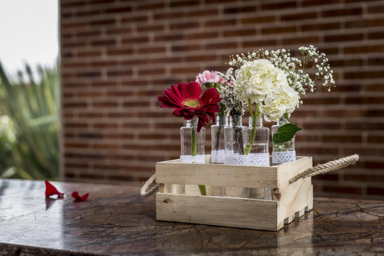 Los centros de mesas más bonitos hechos con tus flores frescas