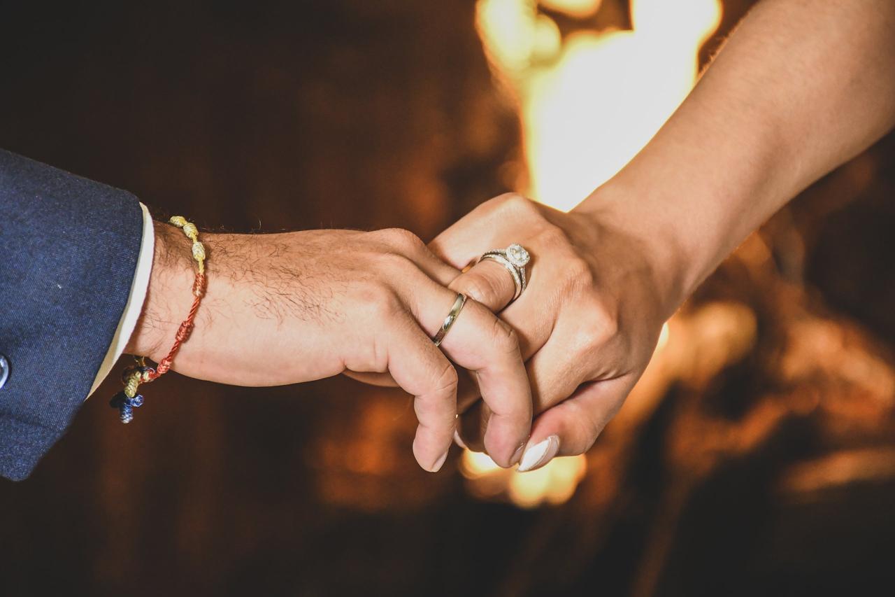 Elegir anillo de compromiso y argollas de matrimonio