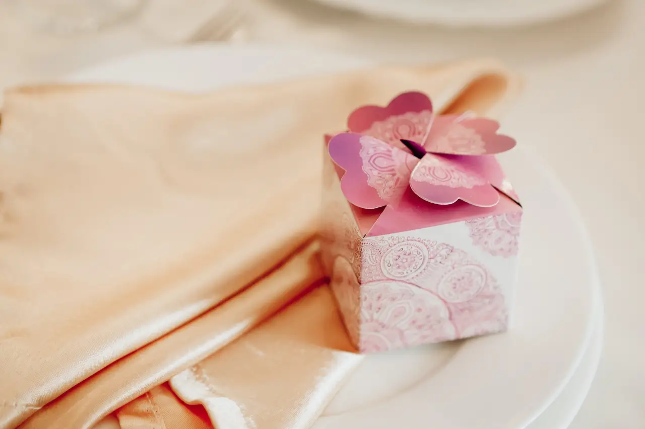 8 regalos para testigos de boda ¡detalles originales!