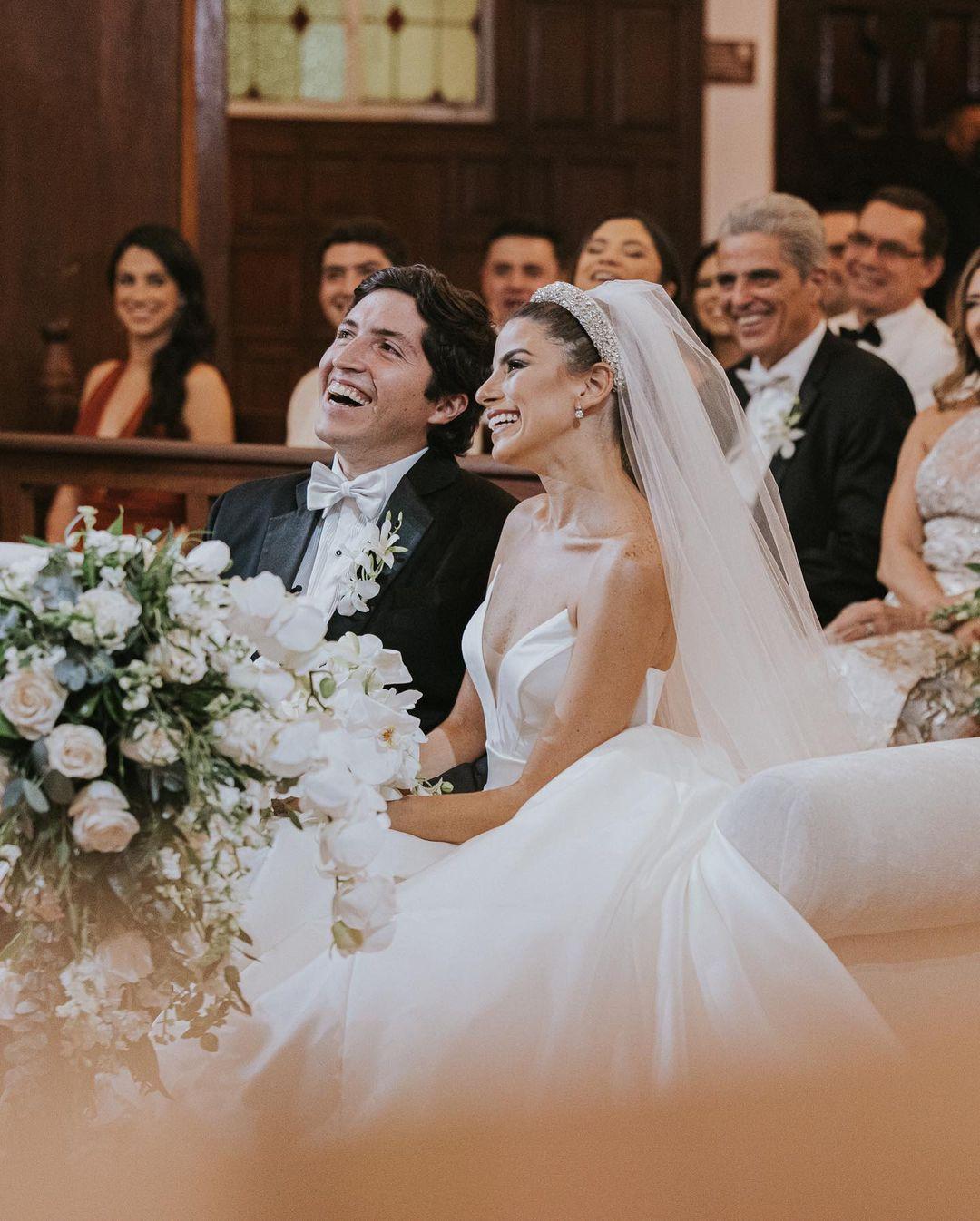 Boda de Cristina Felfle en la iglesia
