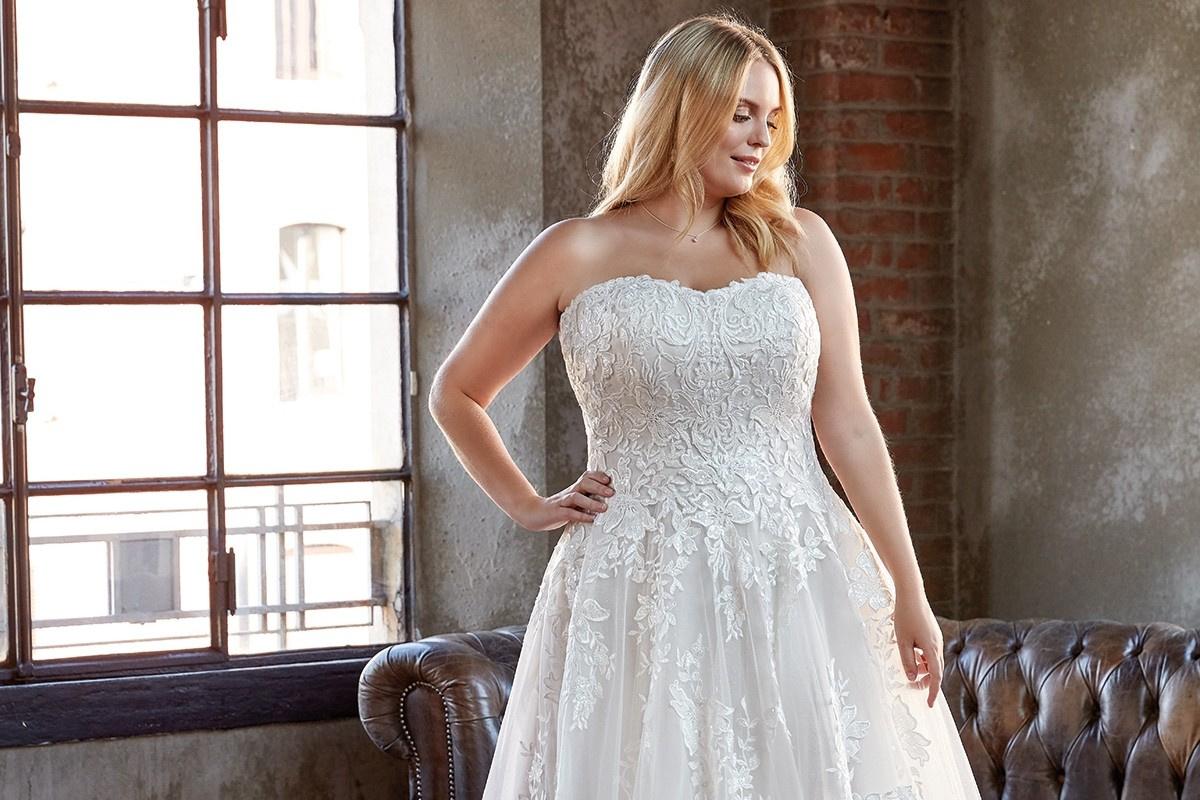 Puñalada Caballo Acusación Vestidos de novia de talla grande: 120 modelos favorecedores