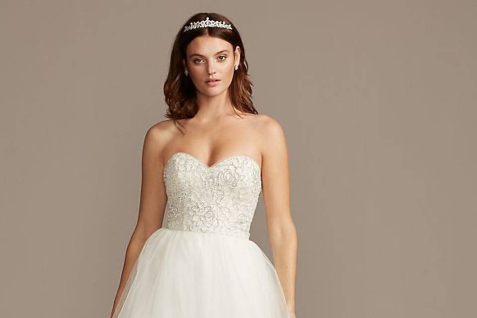 David’s Bridal 2021: vestidos de novia elegantes y con toques clásicos