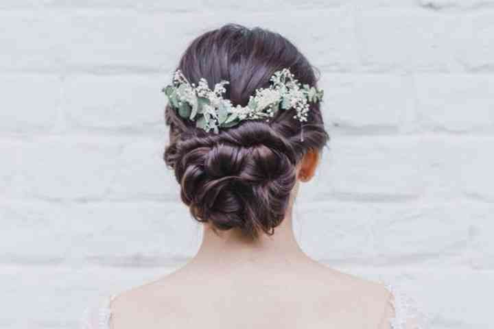 25 Peinados Recogidos Bajos Para Novias
