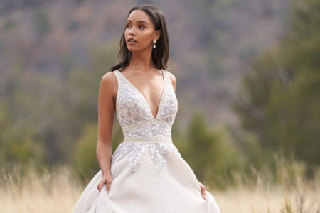 ¡Entérate de lo que tiene Allure Bridals para ti en vestidos de novia!