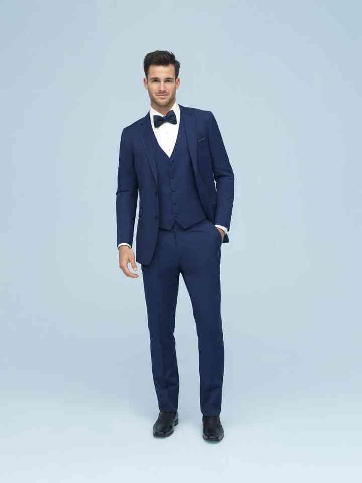 Tendencias En Trajes Novio 2020