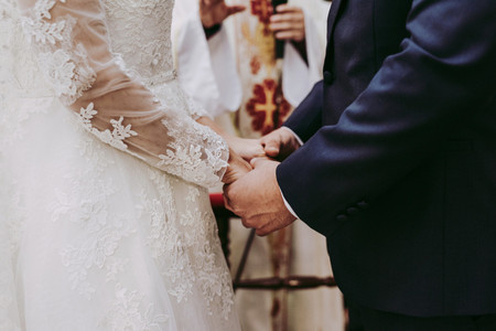 ¿Aplazan la boda por coronavirus? Matrimonio.com.co los ayuda a hacerlo mejor