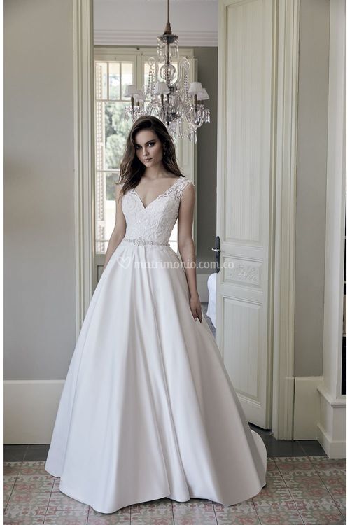 221-02, Miss Kelly By The Sposa Group Italia