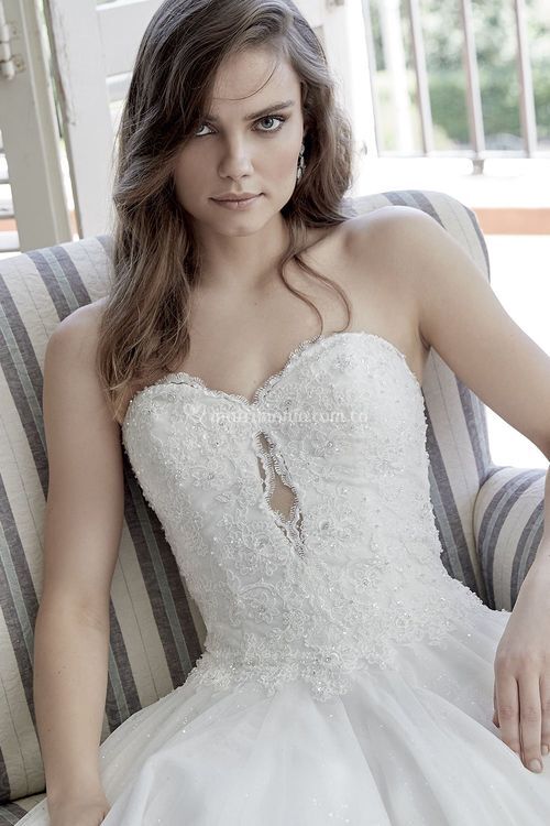 221-17, Miss Kelly By The Sposa Group Italia