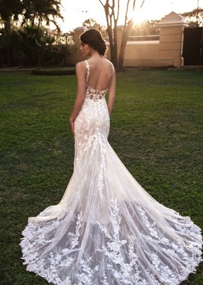 9957, Allure Bridals