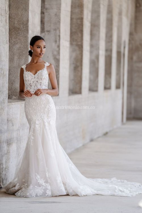 C657, Allure Bridals