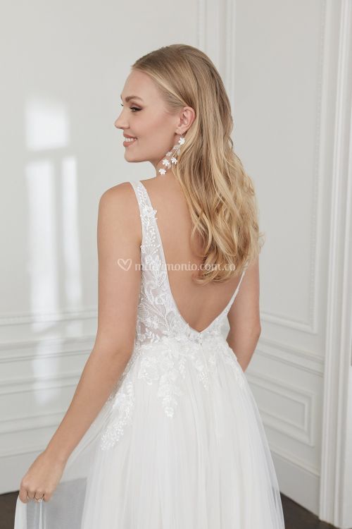 44371, Sincerity Bridal