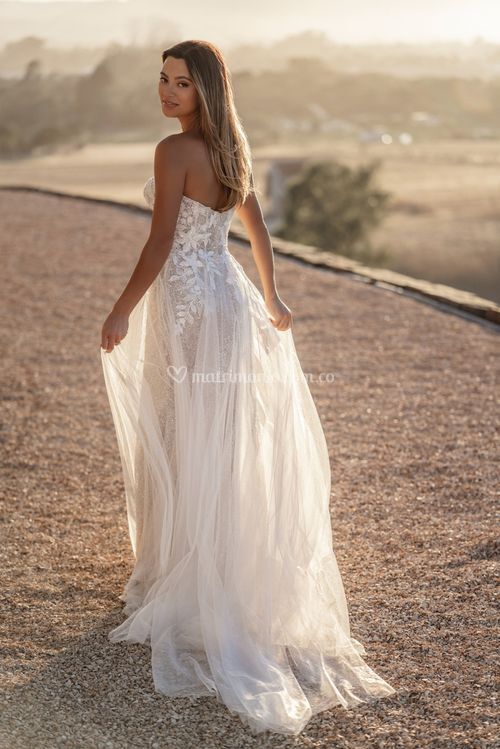 A1115, Allure Bridals