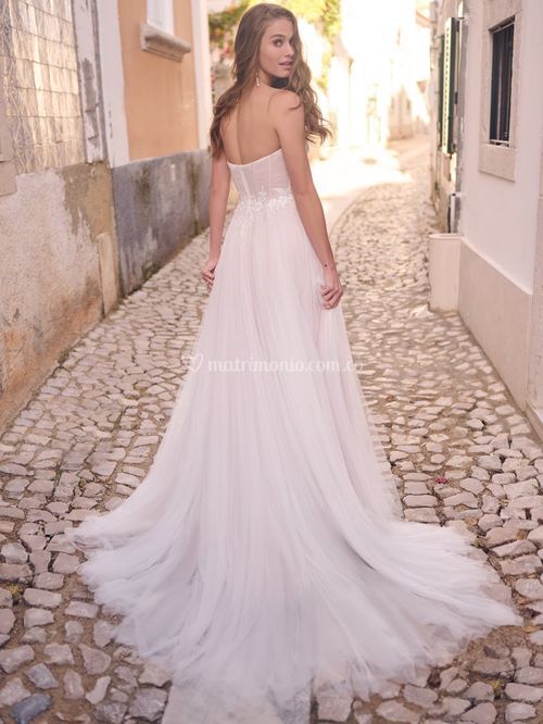 Gwen, Maggie Sottero