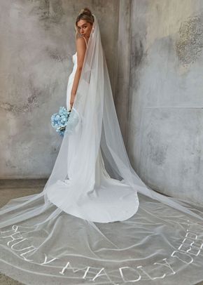 TRULY MADLY DEEPLY LONG VEIL , 46