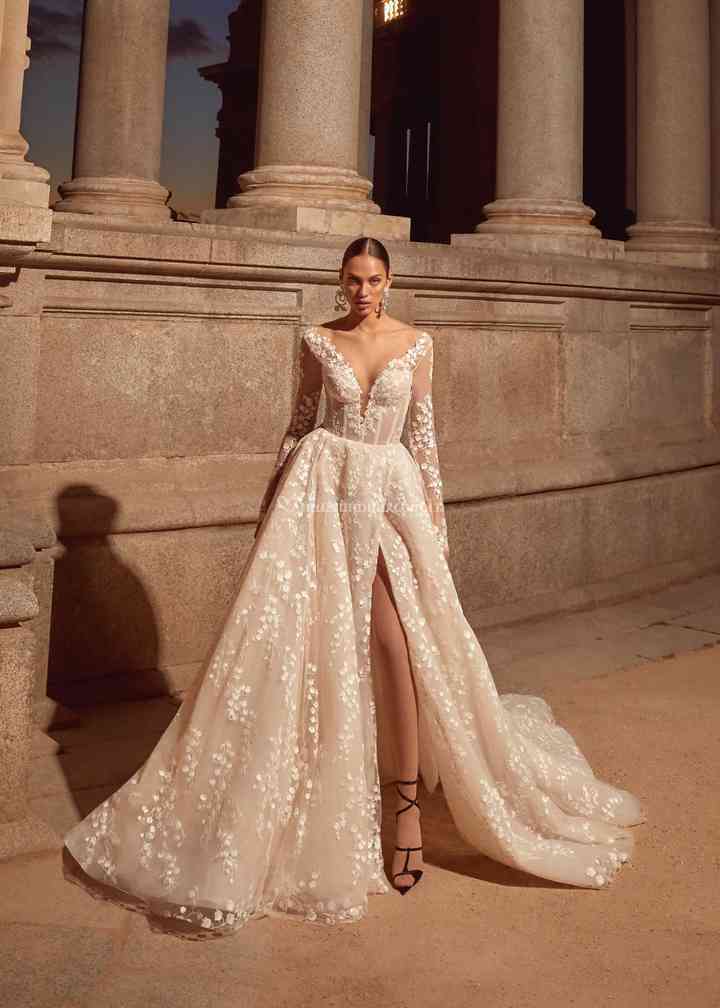 Los vestidos de novias más glamurosos de 2022 son de Berta Bridal - Foto 1