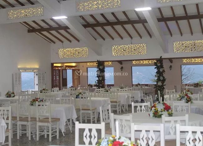 La Mayoría Restaurante