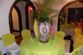 The Family Banquete