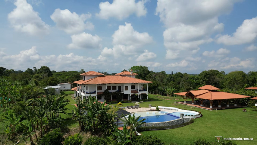 Panorámica Casona