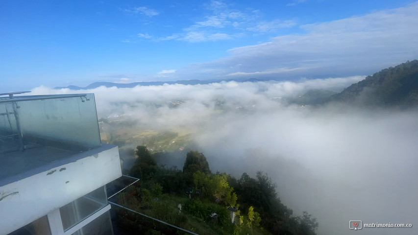 Amanecer en Casa Loma Floresta de la Sabana 