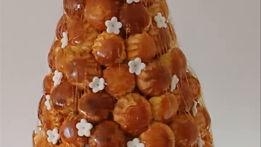 Croquembouche 