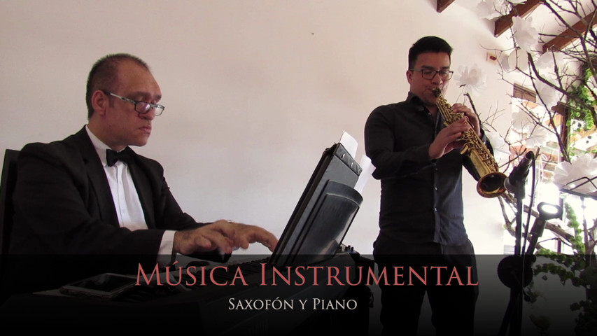 Saxofón y piano