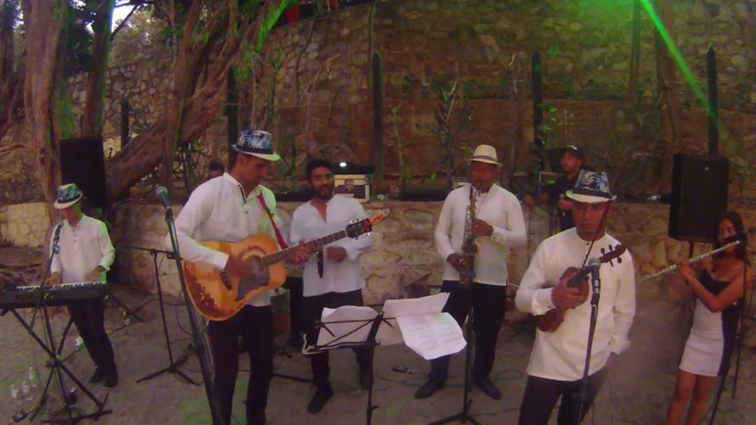 Bahía Sound - Tequila