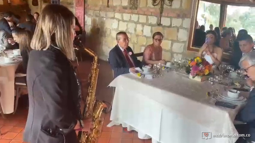 Acompañamiento con Saxofon