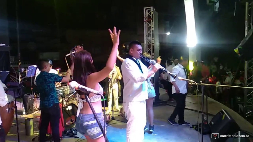 Orquesta en vivo, hora loca