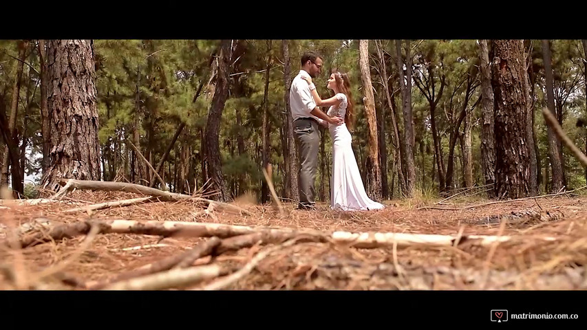 Trash The Dress: Mafe + Ender 