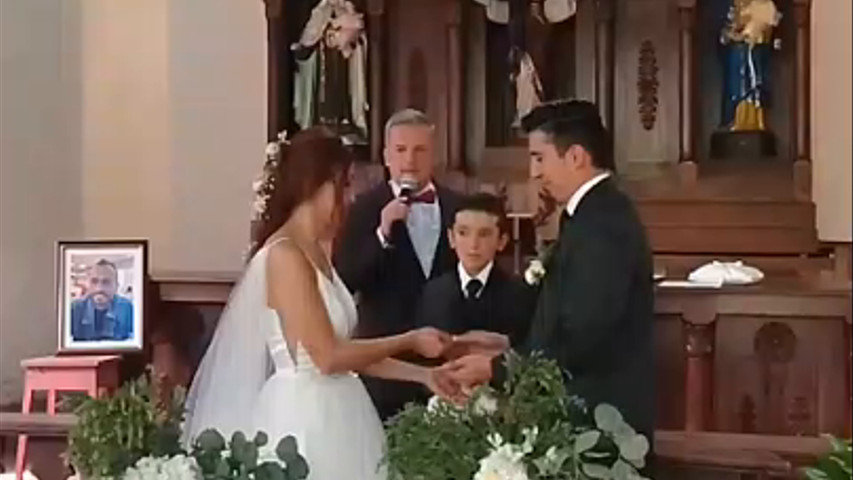 Mauricio Giral - Oficiante de Bodas Simbólicas