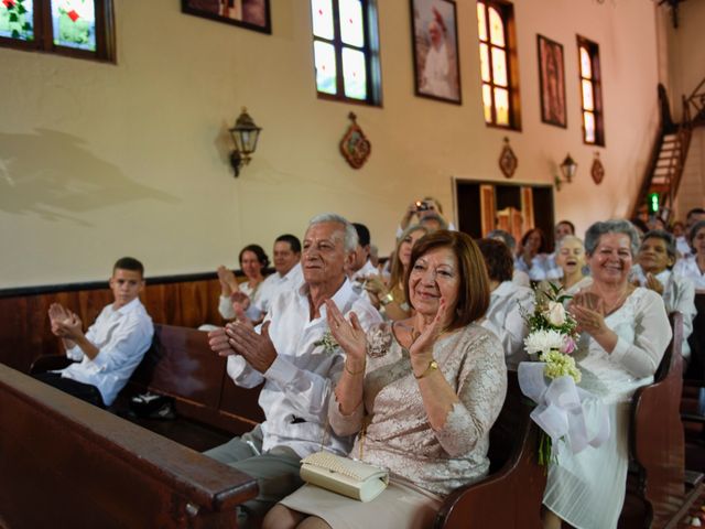 El matrimonio de José y Adriana en Medellín, Antioquia 23