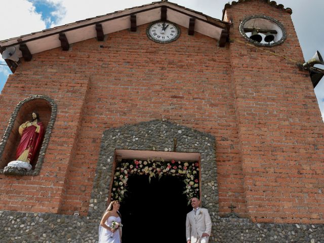El matrimonio de José y Adriana en Medellín, Antioquia 32