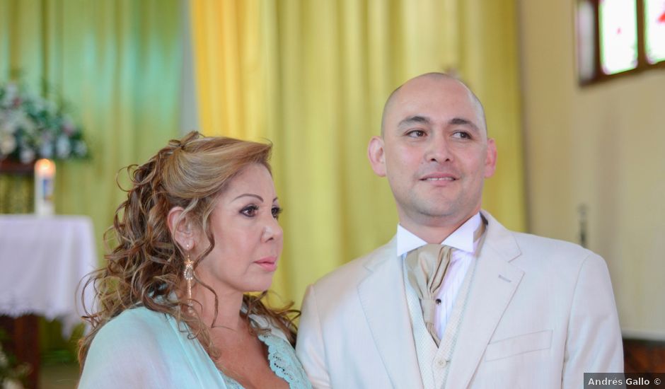 El matrimonio de José y Adriana en Medellín, Antioquia