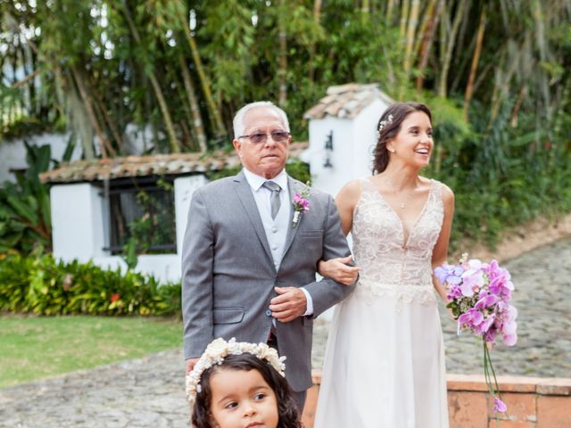 El matrimonio de Julio y Rochy en Medellín, Antioquia 32
