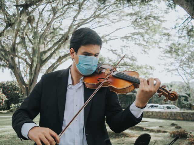El matrimonio de Christian y Mariangel en Cali, Valle del Cauca 25