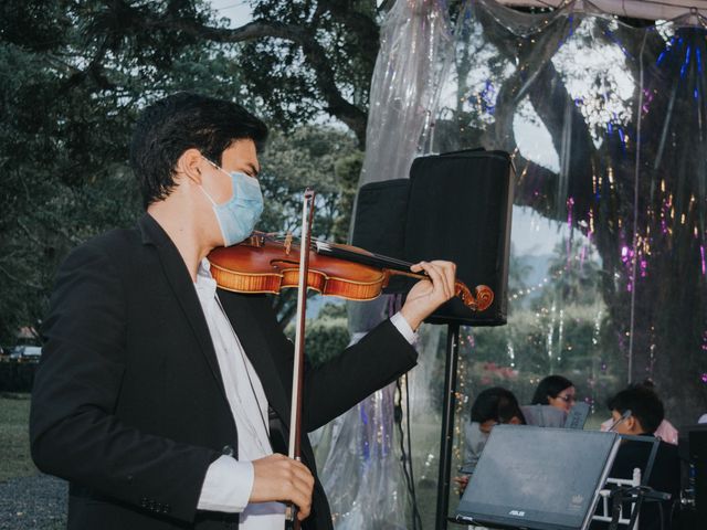 El matrimonio de Christian y Mariangel en Cali, Valle del Cauca 86