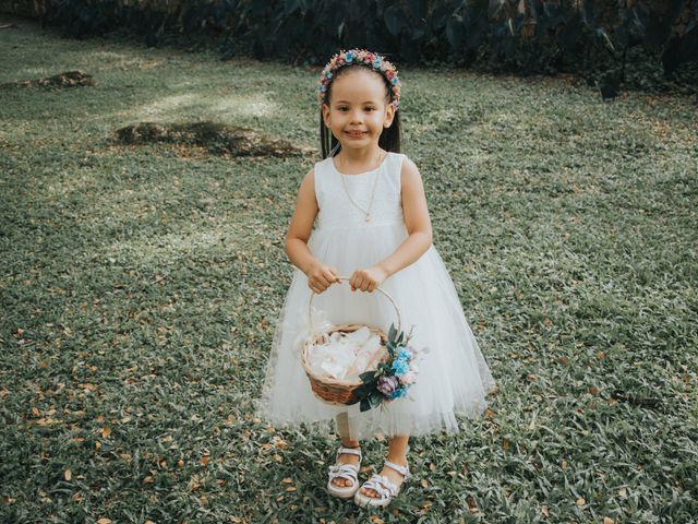 El matrimonio de Christian y Mariangel en Cali, Valle del Cauca 141
